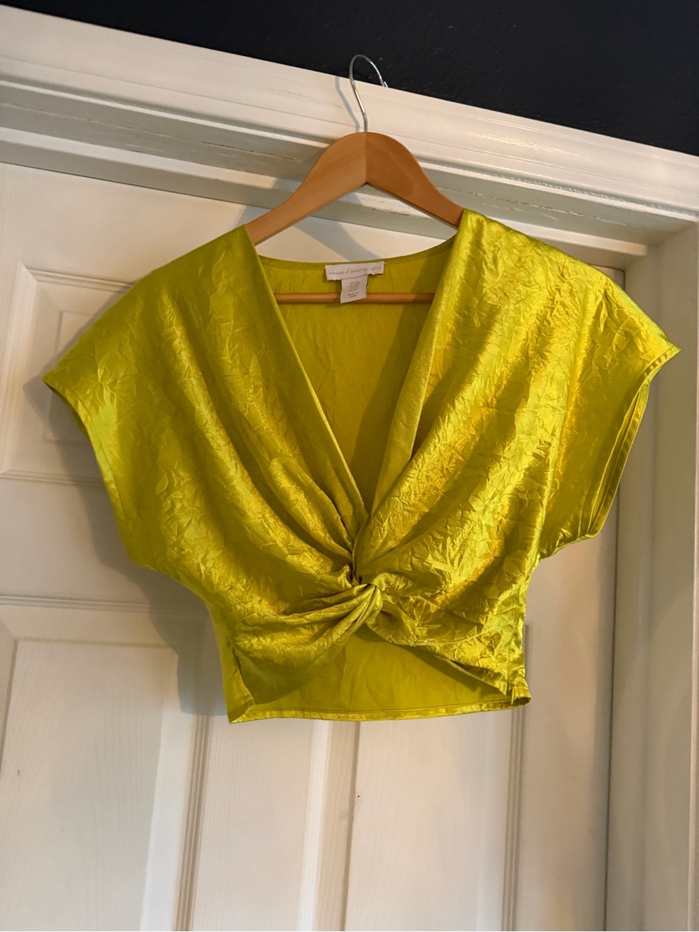 House of Harlow 1960 Chartreuse Twist-Front Crop Top